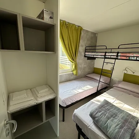 Camping Campeggio Madonna Del Ghisallo Magreglio