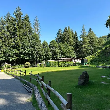 Campeggio Madonna Del Ghisallo Camping Magreglio